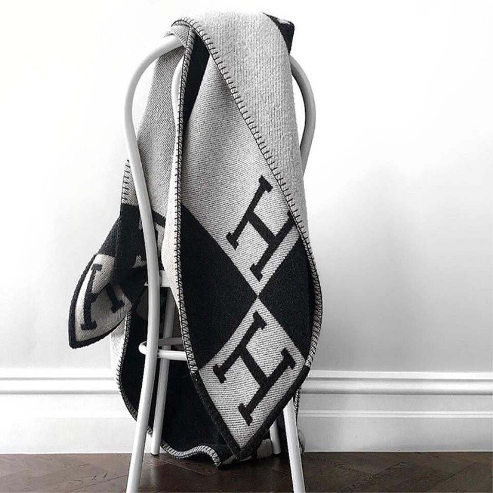 Throw Blanket Soft Faux Cashmere Cozy Sofa Bed Blanket