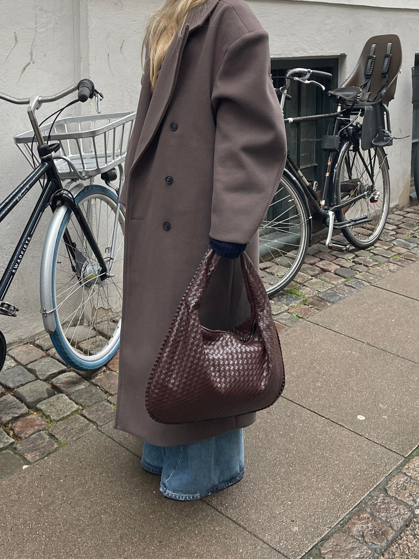 Shoulder Bag Woven Hobo Tote for Work and Everyday Carry