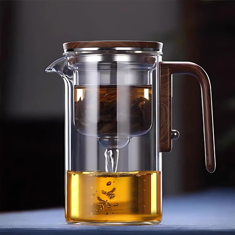 Elegant Glass Tea Infuser with Water Separation Technology