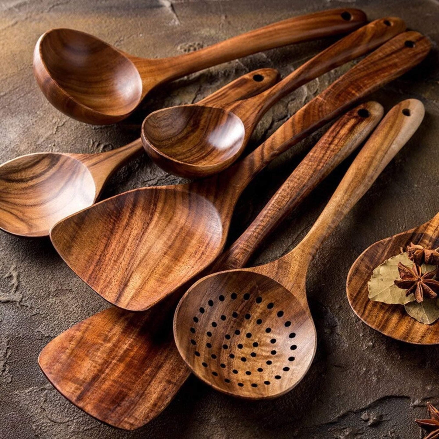 Wooden Cookware Set: Handcrafted Teak Utensils