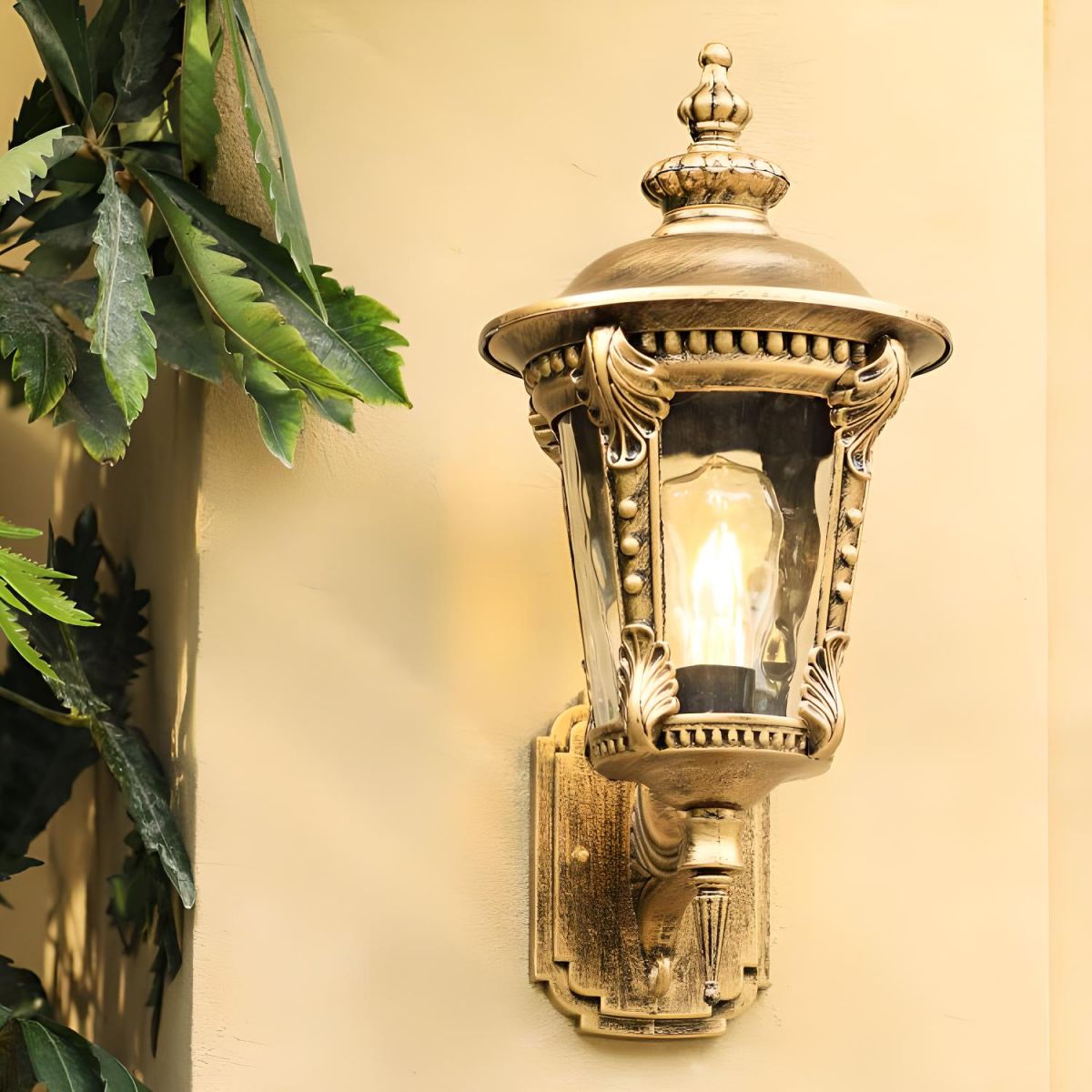 Men's Vintage Outdoor Glass Wall Lantern